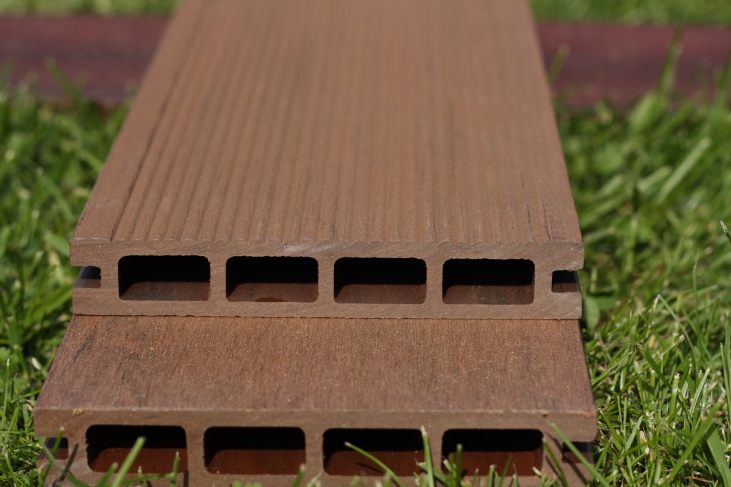 WPC Terasové prkno Premium III. duté - Mocca